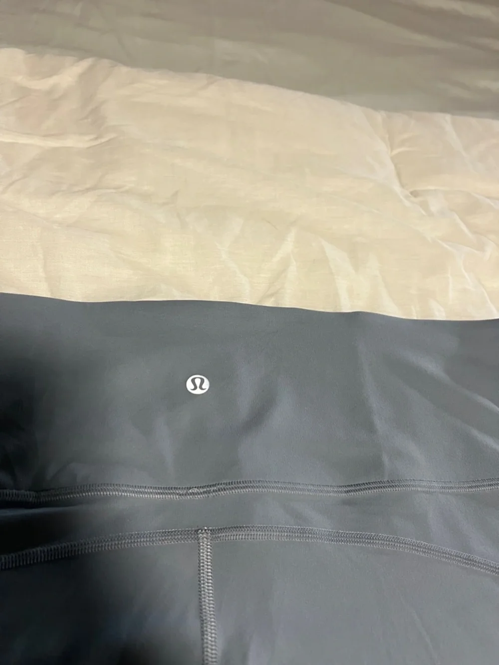 Lululemon High-Waist Light Blue Flare Leggings Size 20 - Picture 4 of 7